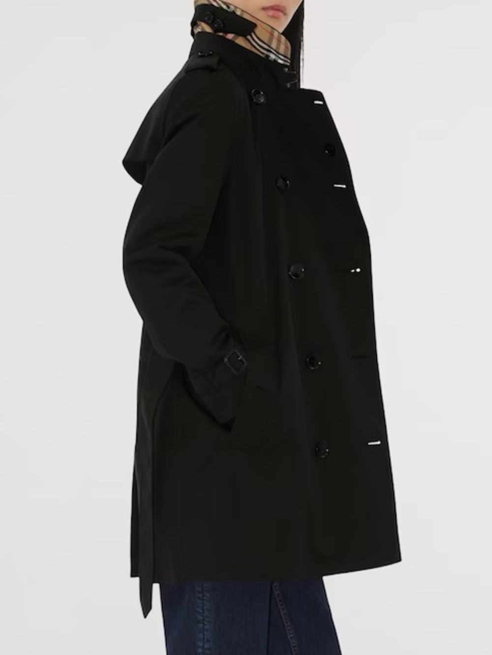 Burberry Kensington black trench coat in medium length (35”) US size 10 - Picture 3 of 14